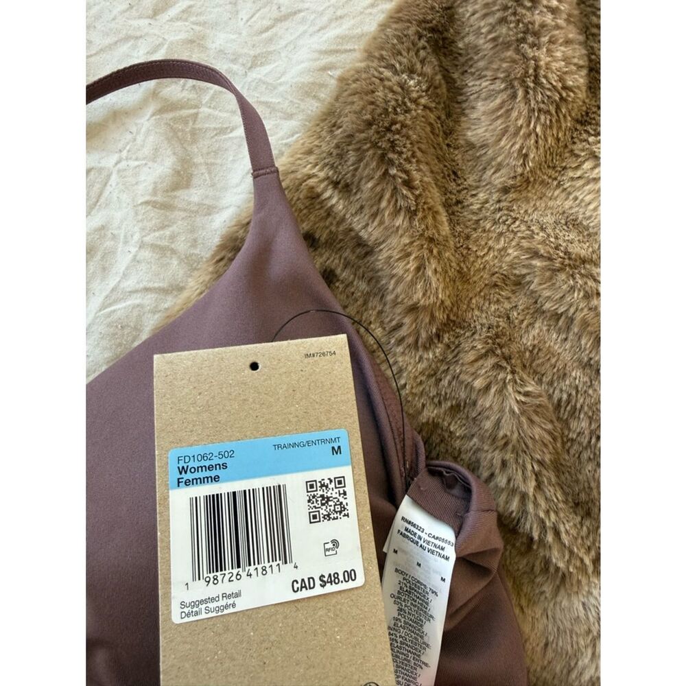 NEW Nike Women's Mauve Sports Bra - Picture 3 of 7